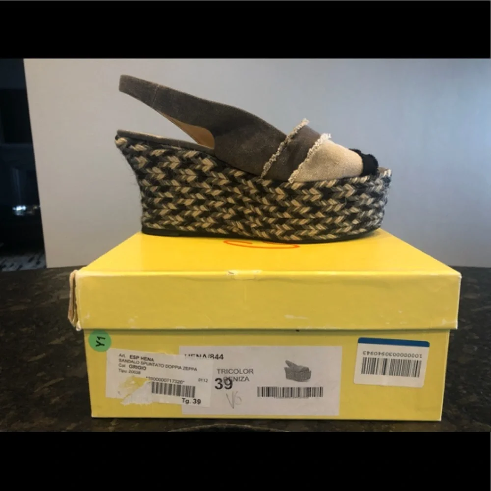 Castaner Black/Gray Frayed Edge Espadrilles